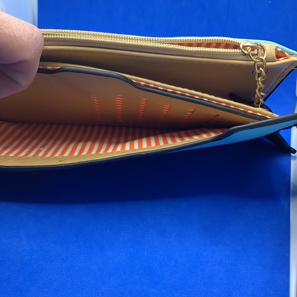 Blue Vegan Leather Dog Clutch Wallet - Picture 6 of 6